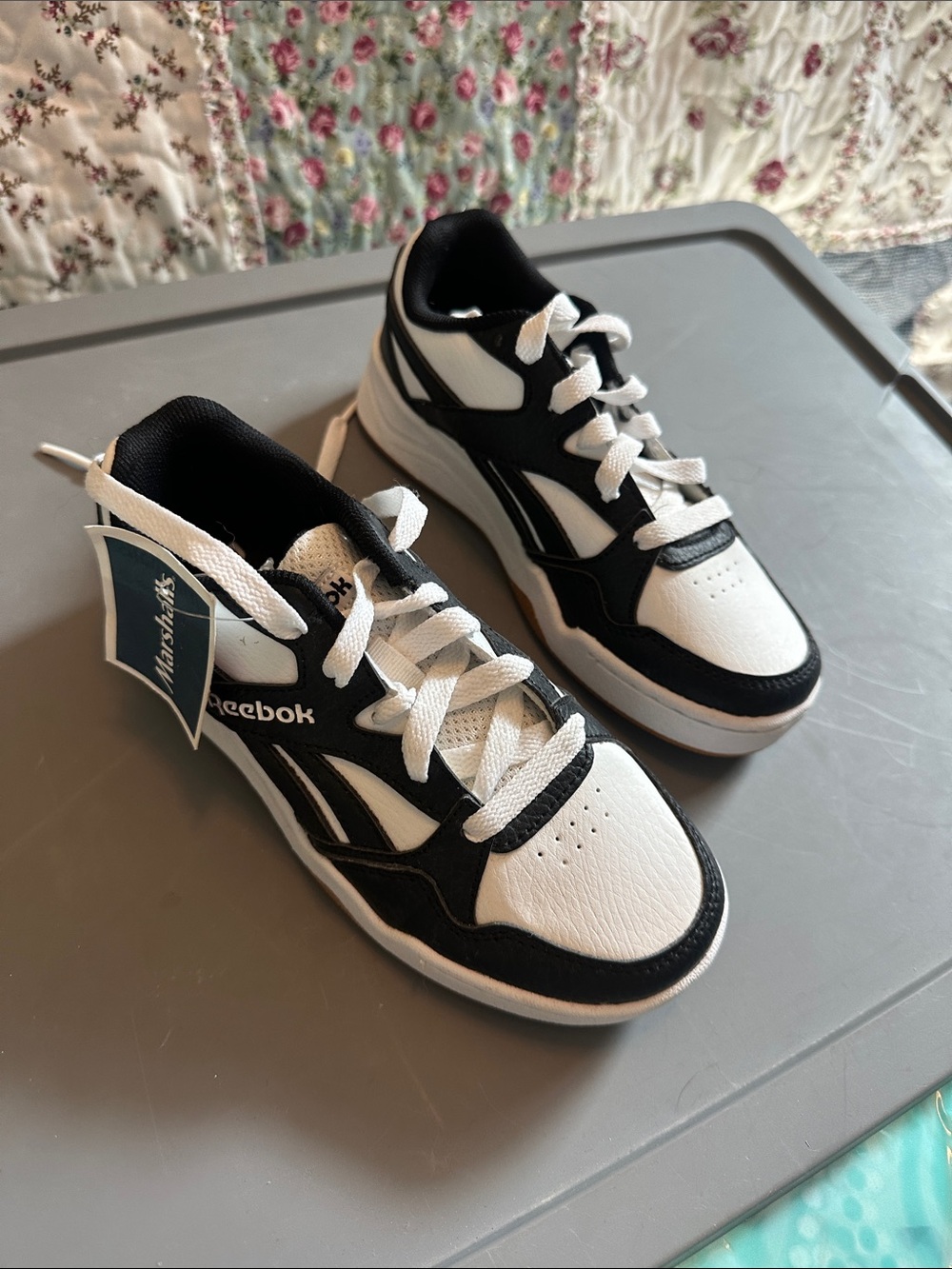 Reebok Kids White and Black Low-Top Sneakers